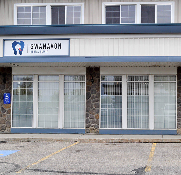 swanavon dental clinic in grande prairie